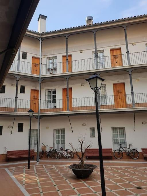 Apartamento Plaza De San Bernardo 4 Sevilla Exteriör bild
